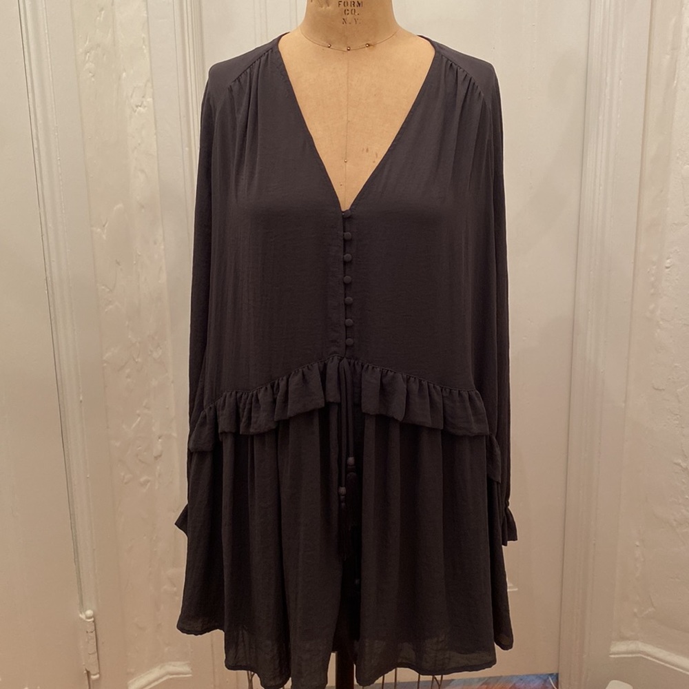 Grey crepe short dress